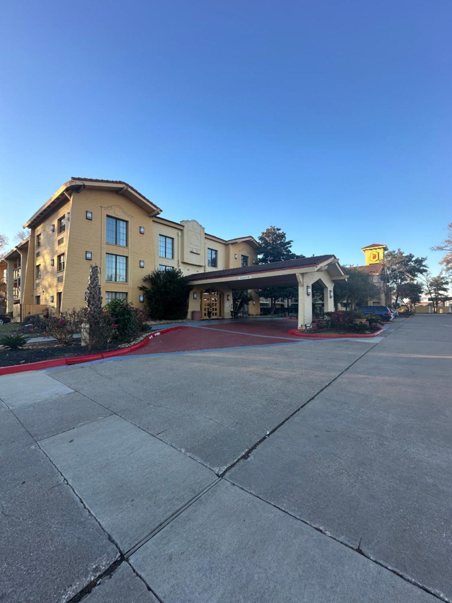 Hotel Super 8 By Wyndham The Woodlands North Exteriér fotografie